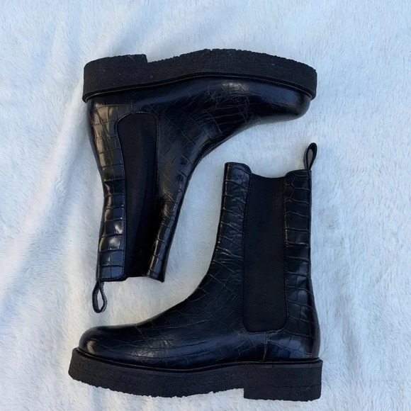 NWOT STAUD Palamino Chelsea Boot CROC-EMBOSSED PLATFORM BLACK Size EU 35 - Picture 2 of 8
